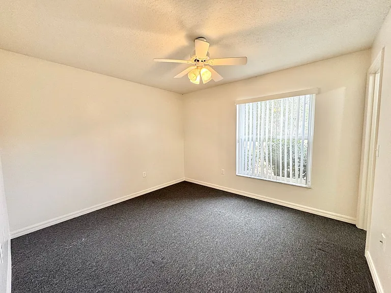 3228 Courtney Dr — Photo 18