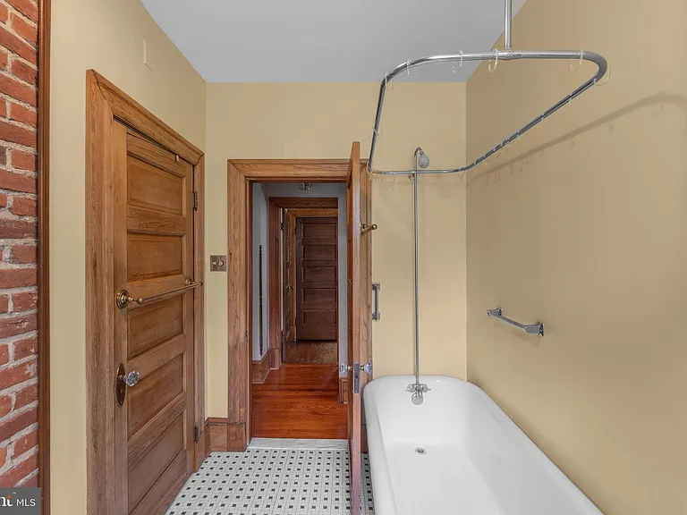 3560 Church Rd — Photo 24