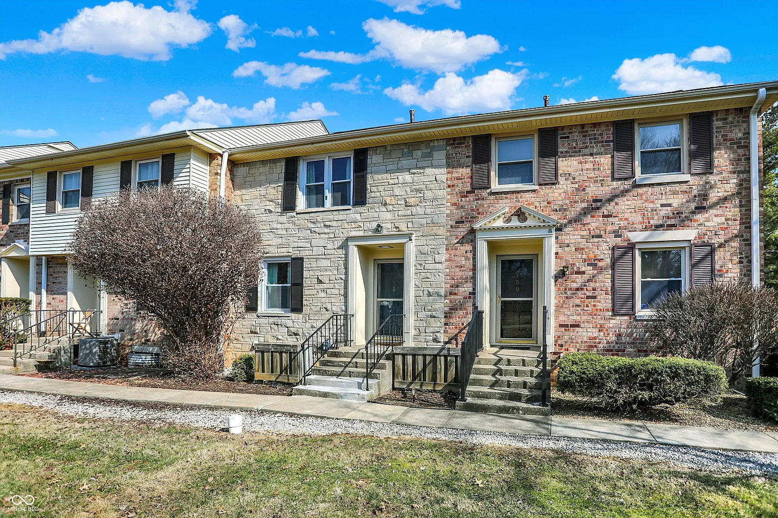 132 N Park Ridge Rd photo 1