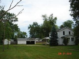 1st image of 318 Champion Ave E