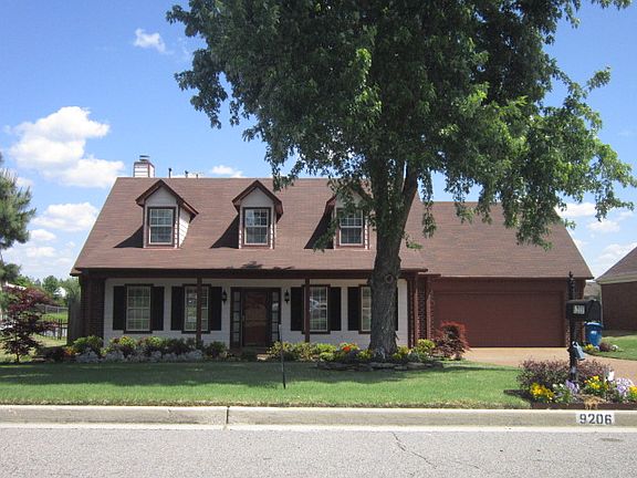 2nd image of 9206 Lakeside Dr