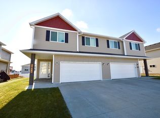 5866 58th Ave S, Fargo, ND