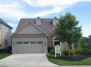 5145 River Creek Rd, Lyndhurst, OH 44124