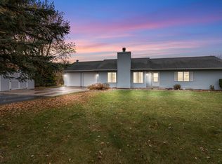 7485 Midland Dr, Allenton, WI 53002