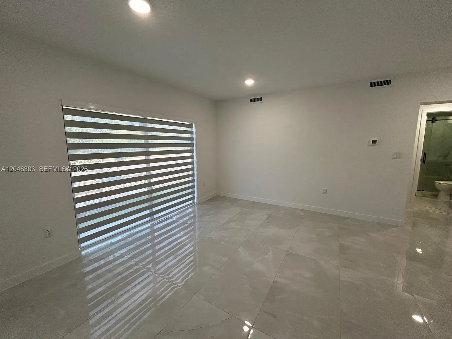 1 bed, 594 sqft, $2,000 — Photo 4