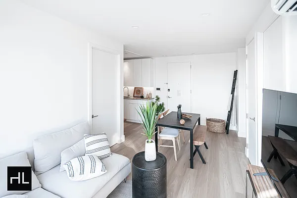 Rented by Highline Residential | media 70