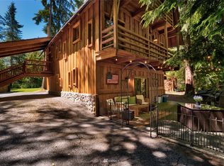24295 Willida Ln, Sedro Woolley, WA 98284