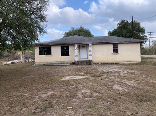 127 Lake St, Mathis, TX 78368