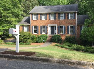 405 Vesclub Ln, Vestavia, AL 35216