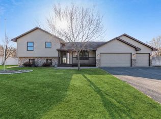 11446 190th Ln NW, Elk River, MN 55330