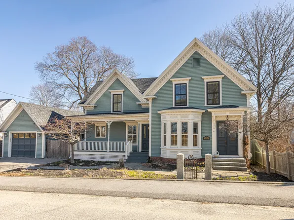 52 Pine Street, South Portland, ME 04106