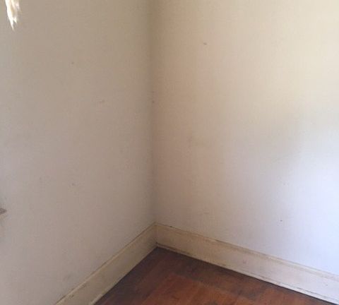 3rd image of 800 Sunnyside Dr