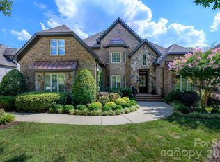 1632 Look Out Cir, Waxhaw, NC 28173