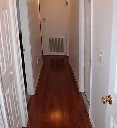 4th image of 31728 Parkdale Dr
