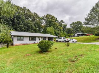 266 Milsaps Cir, Epworth, GA 30541