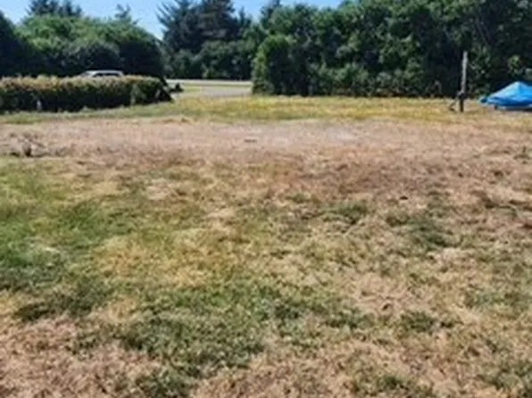 138 Aries Court SW, Ocean Shores, WA 98569