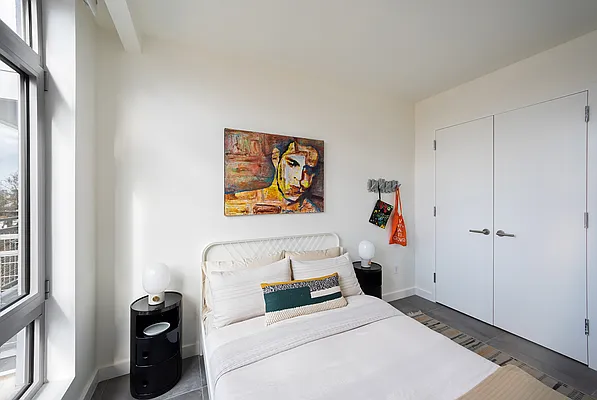 Rented by Owner | media 12