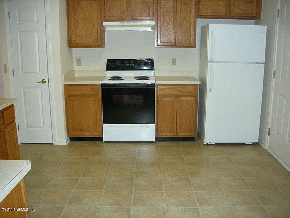 4th image of 2928 Tuscarora Trl