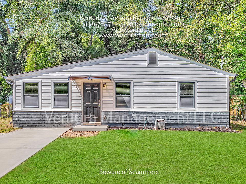 1st image of 794 Ayrshire Cir NW