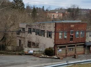 6409 Library Rd, South Park, PA 15129