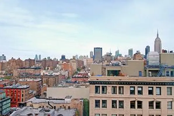 Rented by Douglas Elliman | media 26