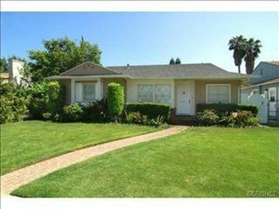 13348 Magnolia Blvd, Sherman Oaks, CA, 91423