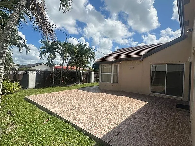16280 SW 77th Ter — Photo 14