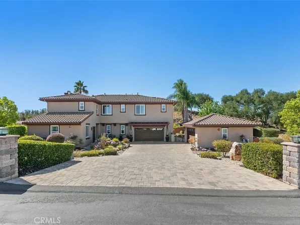 27130 Tumbleweed Trl, Valley Center, CA 92082