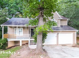 5456 Fox Haven Trl, Stone Mountain, GA 30088