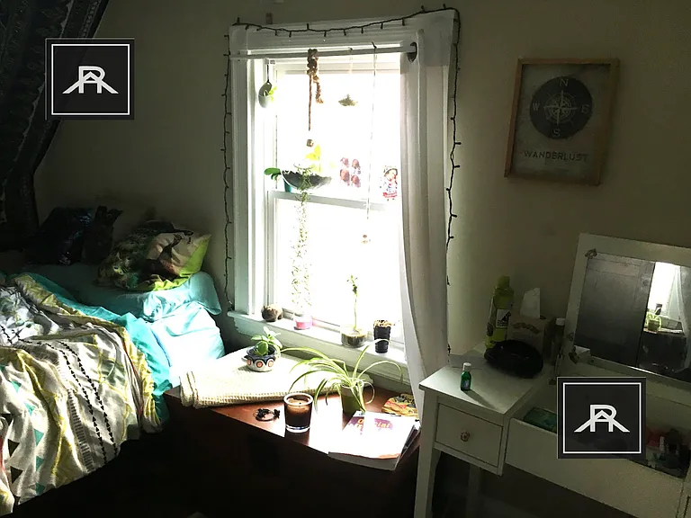 15-17 Putnam Ave #17 — Photo 7