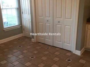 4224-A Brook Creek Ln, Greenville, NC 27858