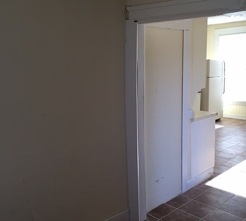 4th image of 80 West St APT 3