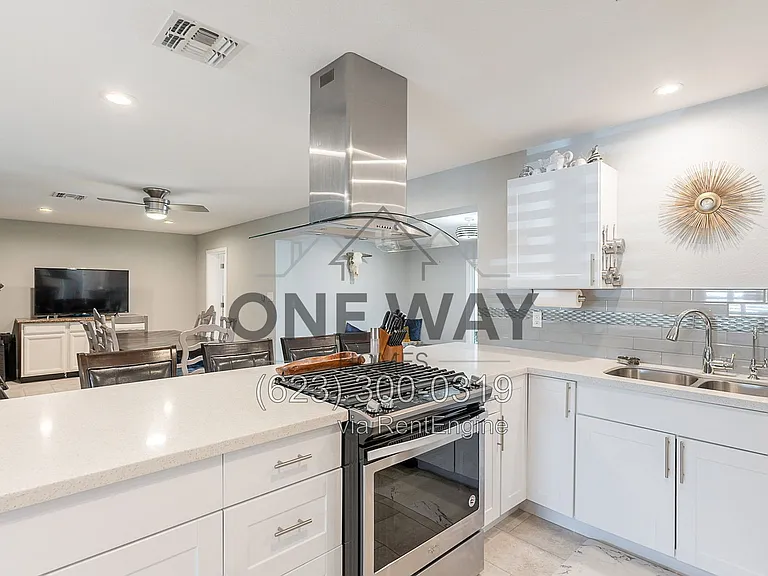 1830 N McAllister Ave — Photo 10