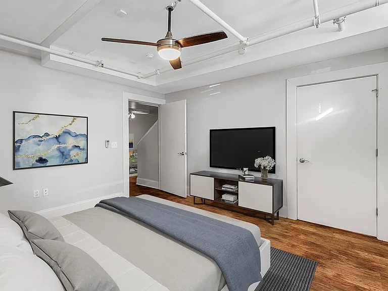 3301 Park Ave #104 — Photo 8