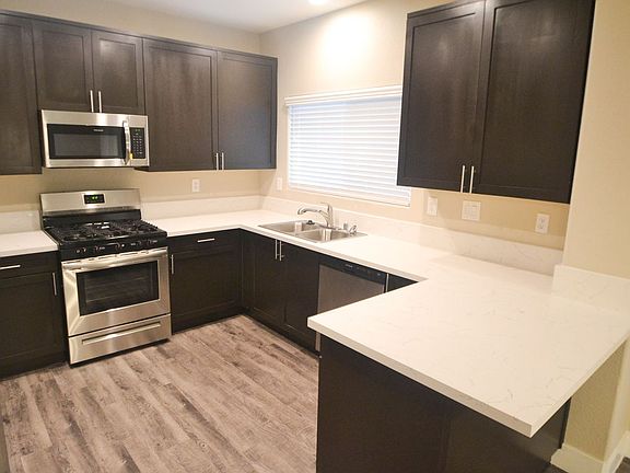 5th image of 6237 Desert Lavender Ave