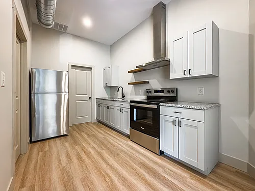 6407 Vine St #1 Photo 1