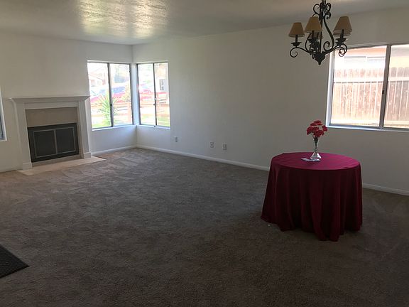 3rd image of 7245 Latrobe Cir