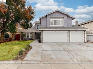 8969 Cottonwood Ln, Stockton, CA 95210