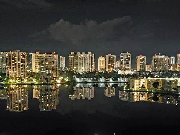 18041 Biscayne Marina & Condo Cmn, North Miami Beach, FL 33160