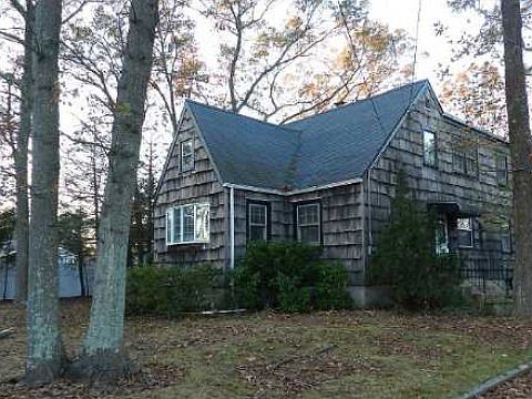 1st image of 137 Grandview Ln