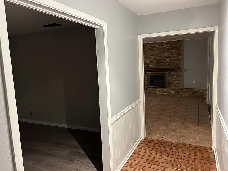 207 Vicksburg St — Photo 11