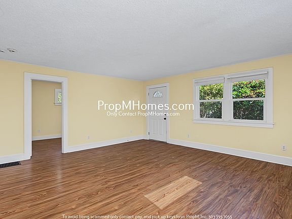 3rd image of 9038 NE Humboldt St