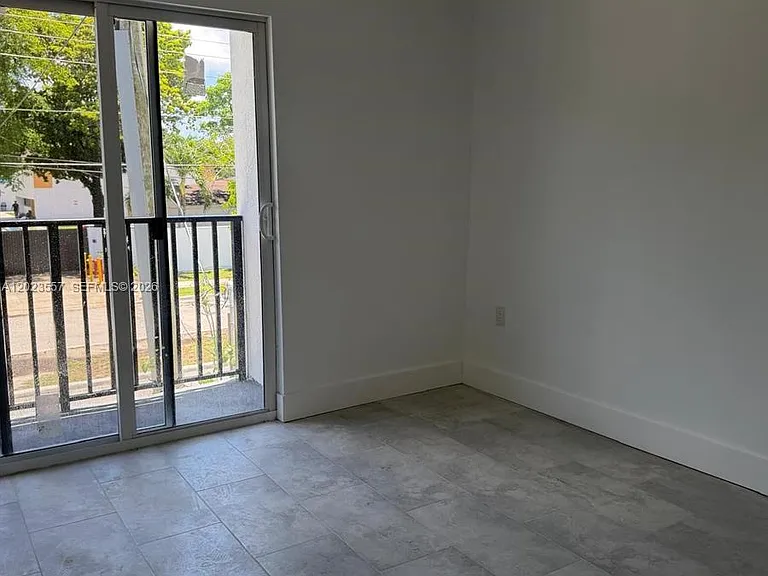 147 NW 59th St #201 — Photo 22