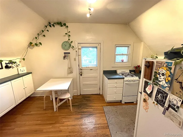 464 S Grant St #2 — Photo 17