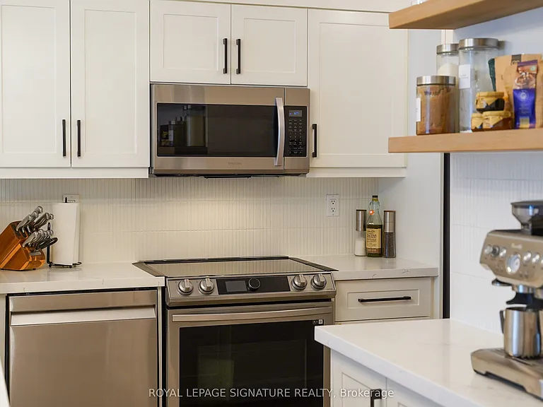 118 Finch Ave W #Townhouse 5 — Photo 10