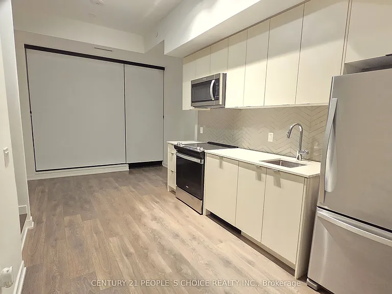 1604 Charles St #107 — Photo 5