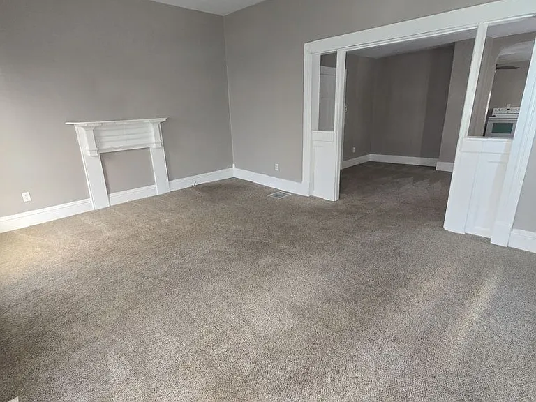 317 Cleveland St — Photo 6