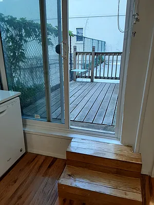 Rented by DGW N Y Realty Group LLC | media 2