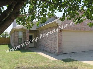 5400 Stone Meadow Ln, Fort Worth, TX 76179