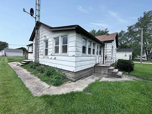 3rd image of 380 1st Ave